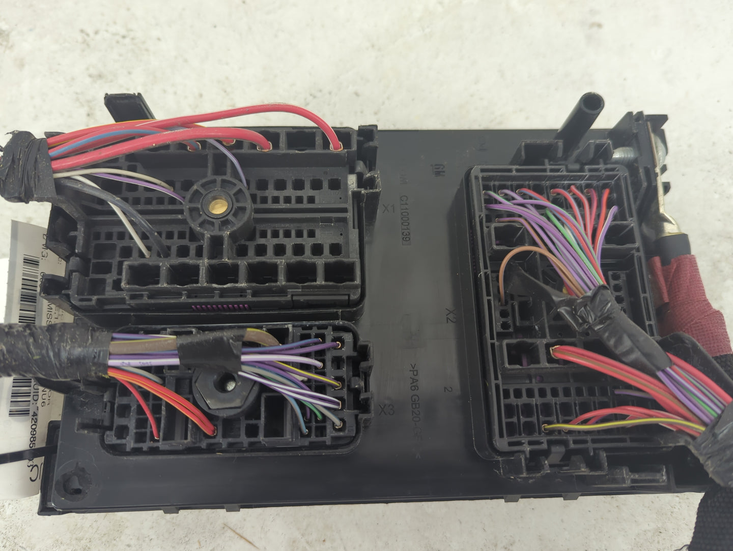 2013-2015 Chevrolet Volt Fusebox Fuse Box Panel Relay Module P/N:C11000139 Fits Fits 2013 2014 2015 OEM Used Auto Parts - Oe