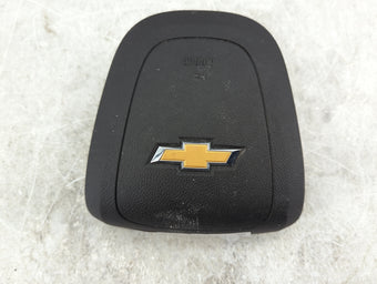 compare product 2015 Chevrolet Volt Air Bag Driver Left Steering Wheel Mounted P/N:SUFF3012208 Fits OEM Used Auto Parts