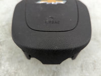 2015 Chevrolet Volt Air Bag Driver Left Steering Wheel Mounted P/N:SUFF3012208 Fits OEM Used Auto Parts - Oemusedautoparts1.