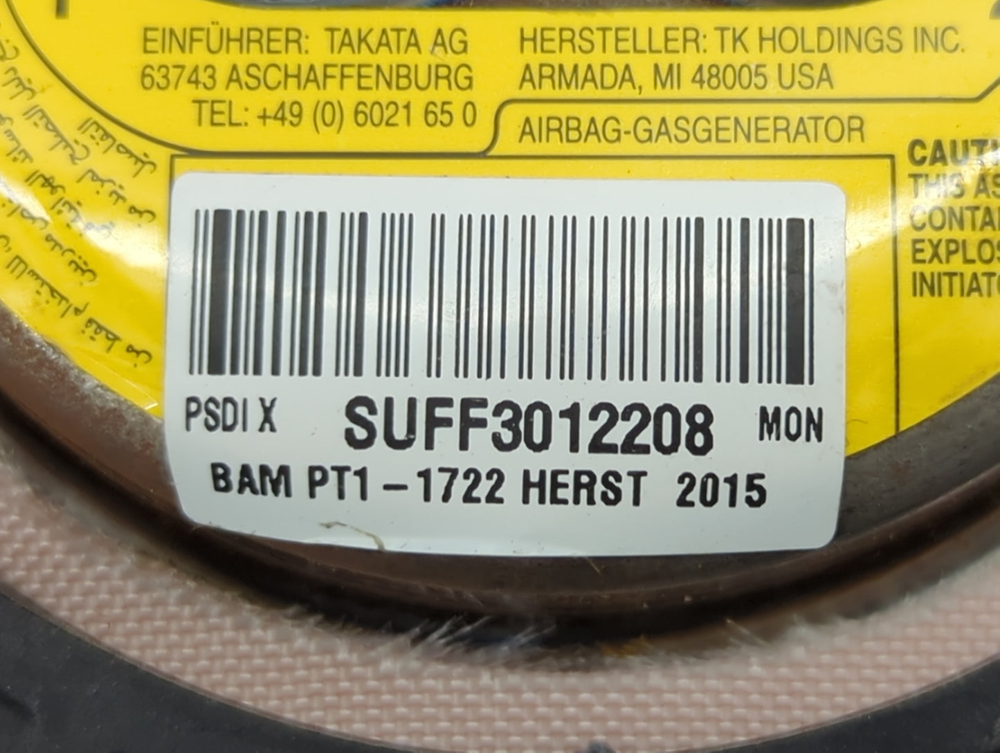 2015 Chevrolet Volt Air Bag Driver Left Steering Wheel Mounted P/N:SUFF3012208 Fits OEM Used Auto Parts - Oemusedautoparts1.