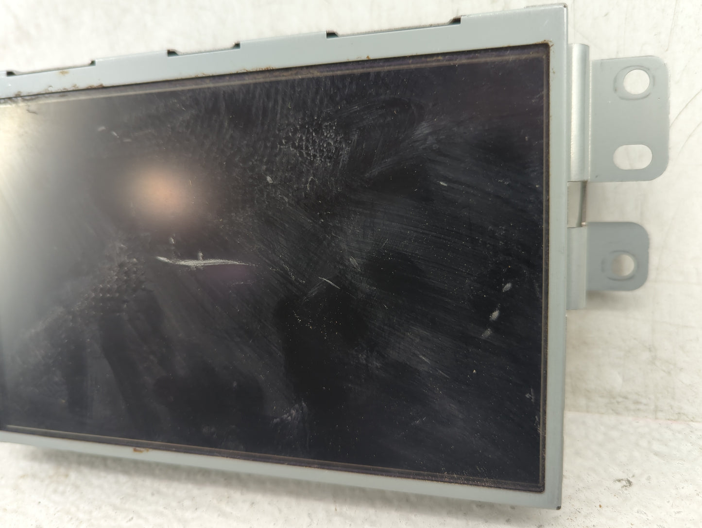 2011-2015 Chevrolet Volt Information Display Screen - Oemusedautoparts1.com
