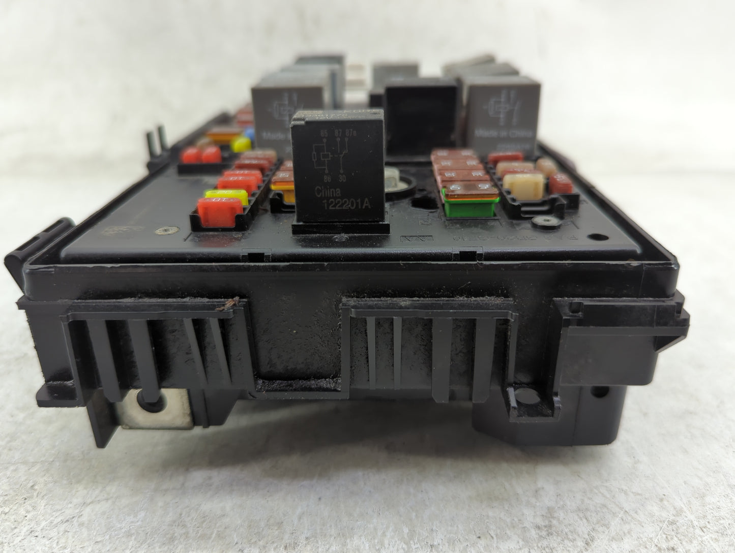 2013-2015 Chevrolet Volt Fusebox Fuse Box Panel Relay Module P/N:C11000139 Fits Fits 2013 2014 2015 OEM Used Auto Parts - Oe