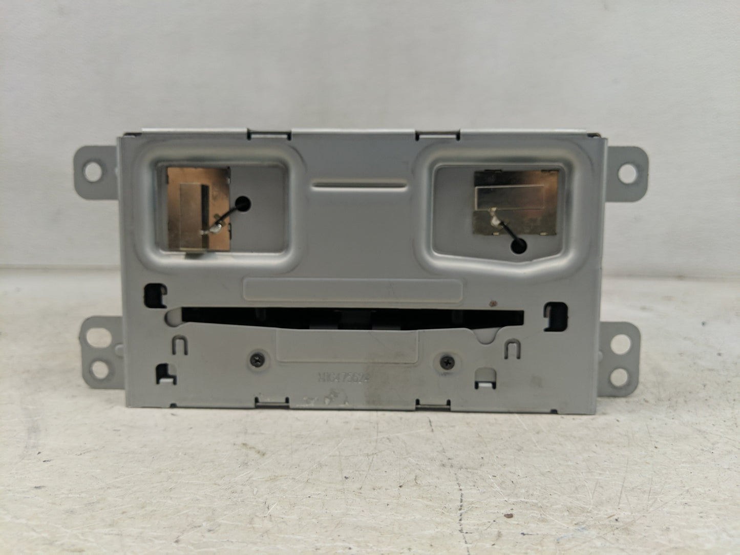 2015 Chevrolet Volt Radio AM FM Cd Player Receiver Replacement P/N:22965236 Fits Fits 2014 2016 OEM Used Auto Parts - Oemuse