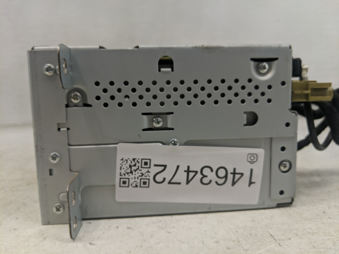 2015 Chevrolet Volt Radio AM FM Cd Player Receiver Replacement P/N:22965236 Fits Fits 2014 2016 OEM Used Auto Parts - Oemuse