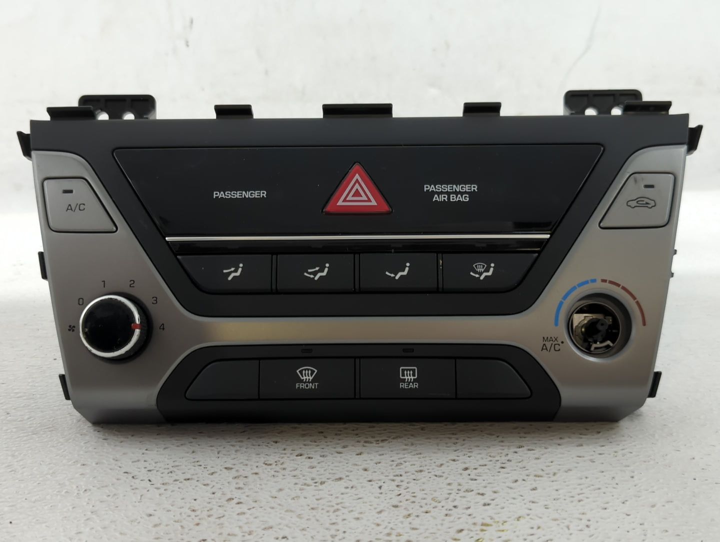 2012-2015 Chevrolet Volt Radio AM FM Cd Player Receiver Replacement P/N:97250-F20614X Fits Fits 2012 2013 2014 2015 OEM Used