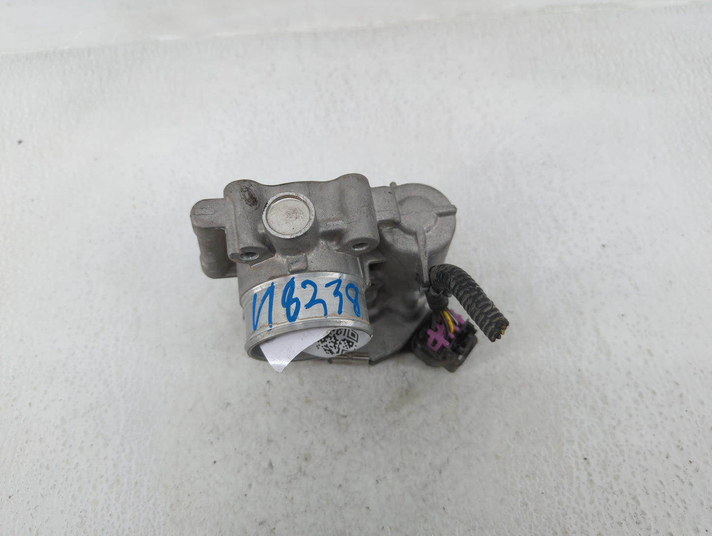 2011-2015 Chevrolet Volt Throttle Body P/N:0 280 750 579 55581682 Fits Fits 2011 2012 2013 2014 2015 2016 OEM Used Auto Part