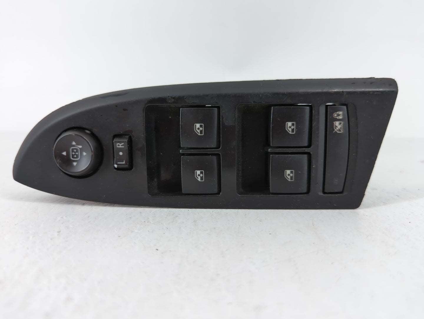2015 Chevrolet Volt Master Power Window Switch Replacement Driver Side Left P/N:208 388 52 Fits Fits 2016 OEM Used Auto Part