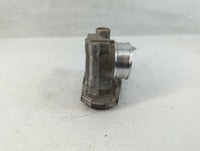 2011-2015 Chevrolet Volt Throttle Body P/N:55 562 270 55581682 Fits Fits 2011 2012 2013 2014 2015 2016 OEM Used Auto Parts -