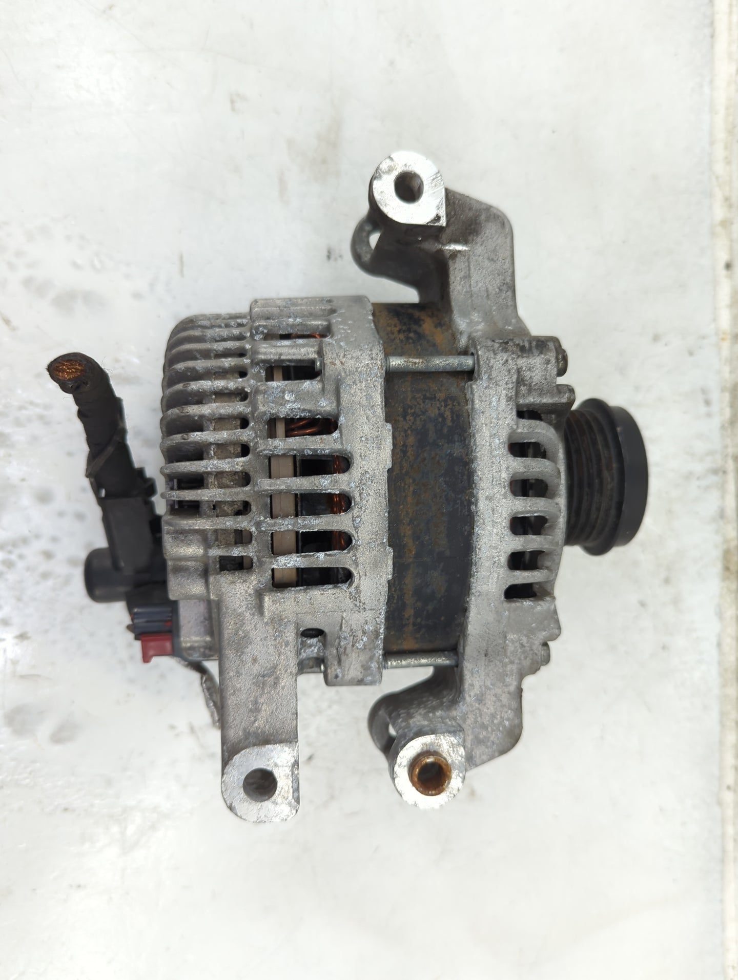 2015-2017 Chrysler 200 Alternator Replacement Generator Charging Assembly Engine OEM Fits OEM Used Auto Parts - Oemusedautop