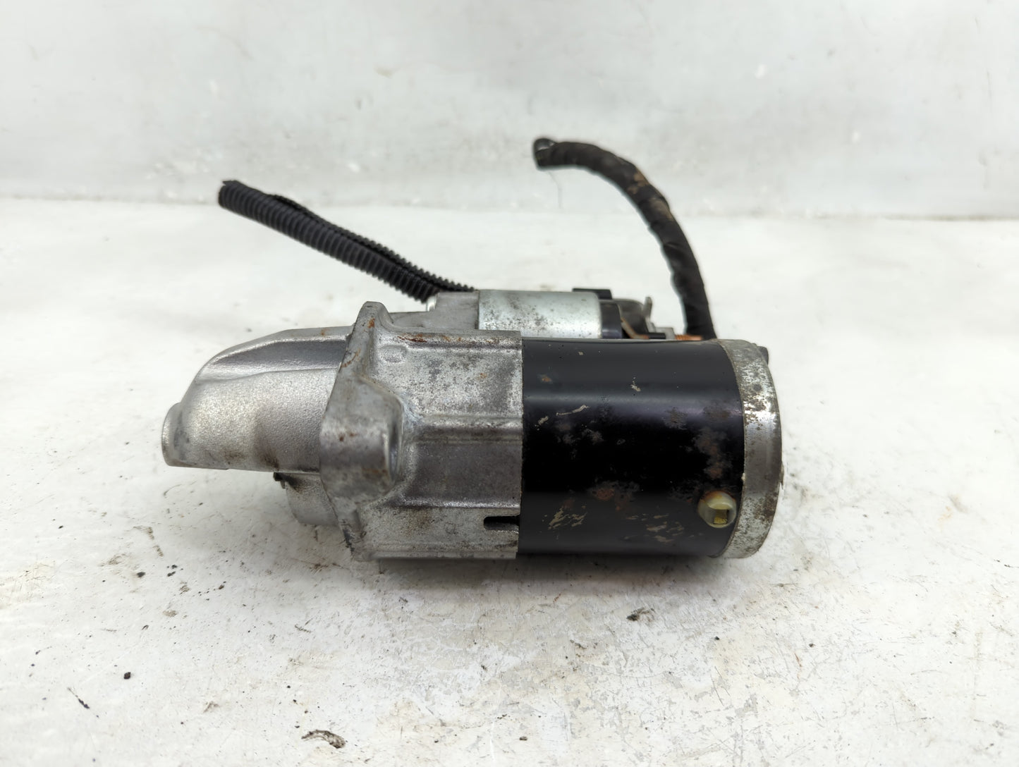 2015-2017 Chrysler 200 Car Starter Motor Solenoid OEM Fits Fits 2015 2016 2017 OEM Used Auto Parts - Oemusedautoparts1.com