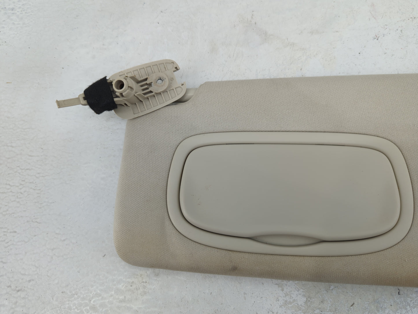 2015 Chrysler 200 Sun Visor Shade Replacement Driver Left Mirror Fits OEM Used Auto Parts - Oemusedautoparts1.com