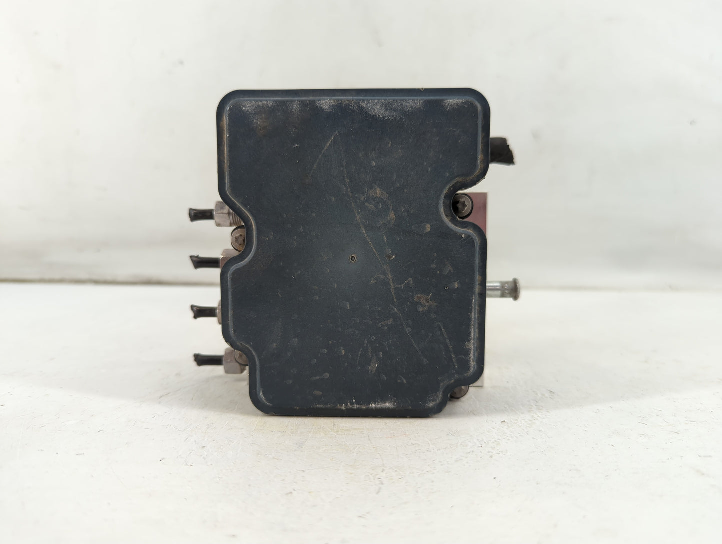 2015 Chrysler 200 ABS Pump Control Module Replacement P/N:68232471AB Fits OEM Used Auto Parts - Oemusedautoparts1.com