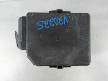 2015 Chrysler 200 Fusebox Fuse Box Panel Relay Module P/N:13663438-01 Fits OEM Used Auto Parts - Oemusedautoparts1.com