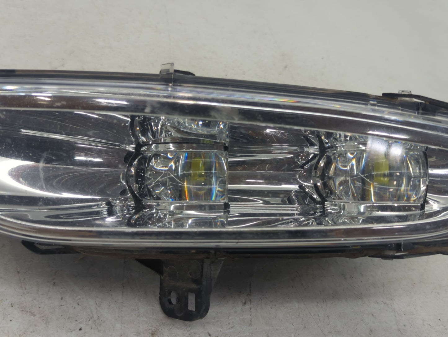 2015-2017 Chrysler 200 Driver Left Oem Head Light Headlight Lamp - Oemusedautoparts1.com