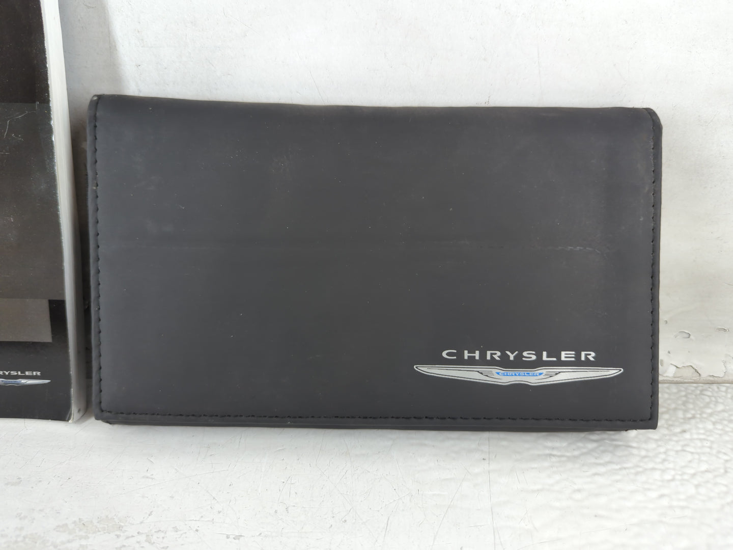 2015 Chrysler 200 Owners Manual Book Guide OEM Used Auto Parts - Oemusedautoparts1.com