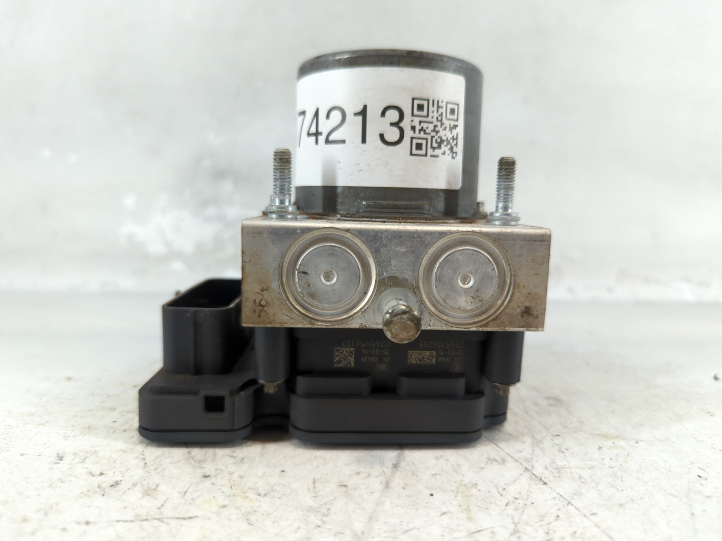 2015 Chrysler 200 ABS Pump Control Module Replacement P/N:P68232470AB 68232471AB Fits OEM Used Auto Parts - Oemusedautoparts
