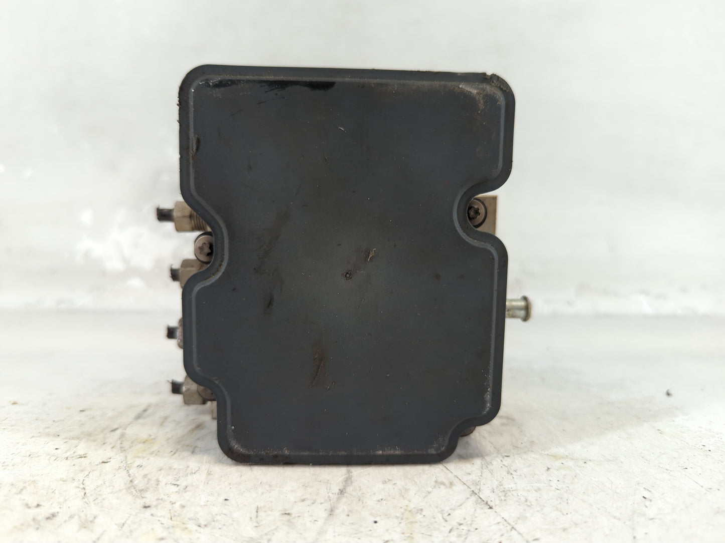 2015 Chrysler 200 ABS Pump Control Module Replacement P/N:P68232470AB 68232471AB Fits OEM Used Auto Parts - Oemusedautoparts