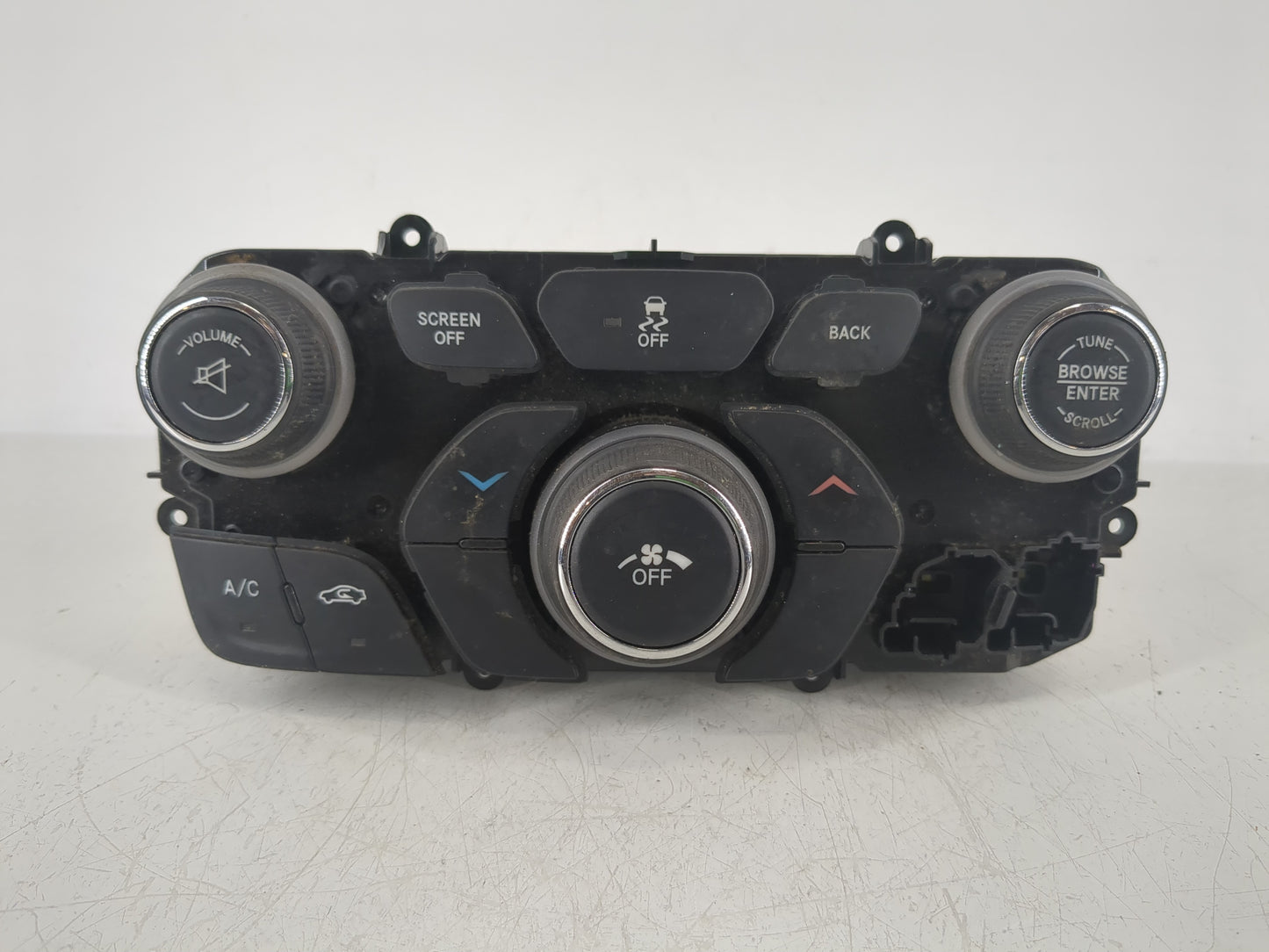 2015 Chrysler 200 Climate Control Module Temperature AC/Heater Replacement P/N:05091529AG Fits OEM Used Auto Parts - Oemused