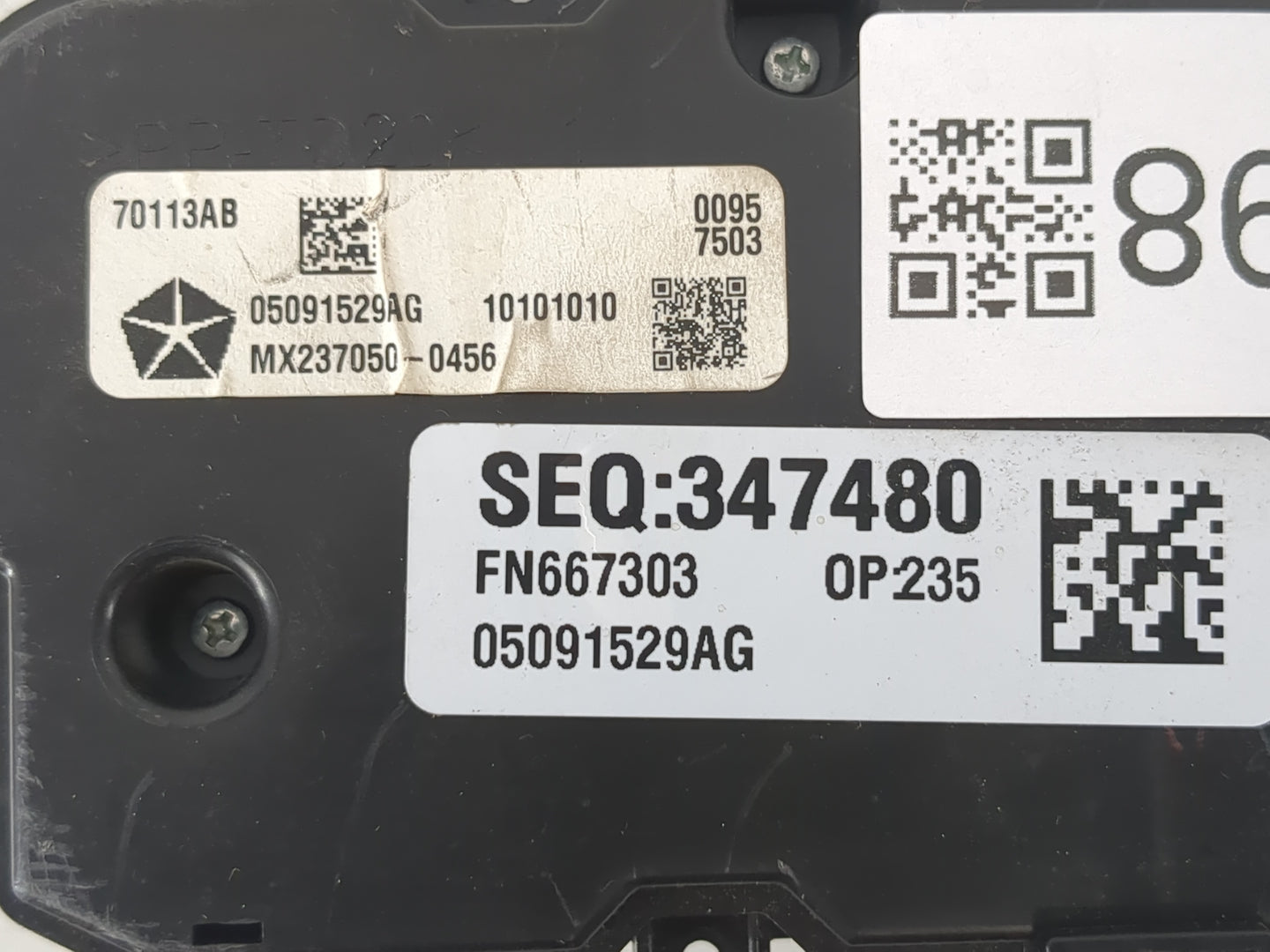 2015 Chrysler 200 Climate Control Module Temperature AC/Heater Replacement P/N:05091529AG Fits OEM Used Auto Parts - Oemused