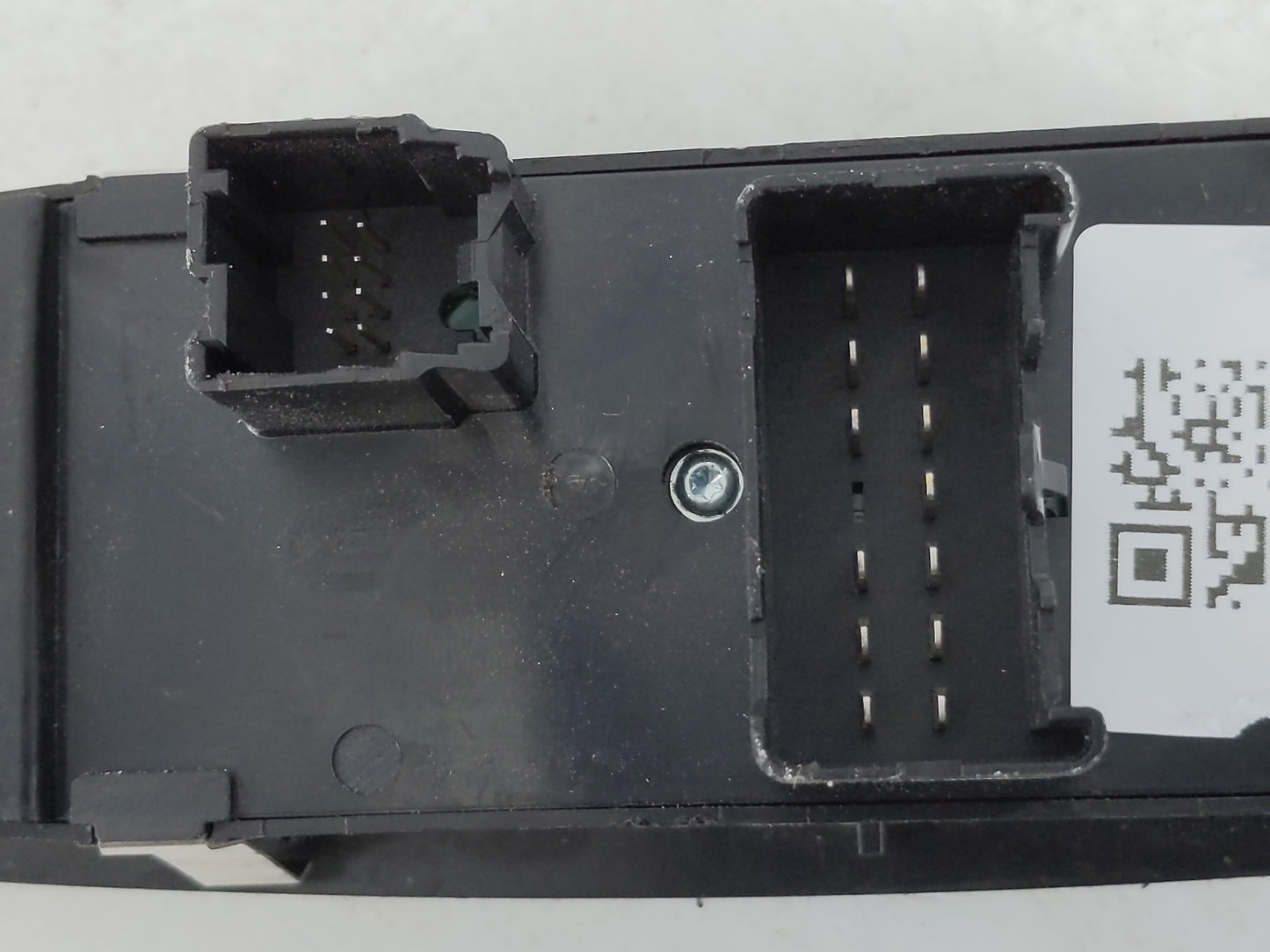 2015-2017 Chrysler 200 Master Power Window Switch Replacement Driver Side Left P/N:68231005AA Fits OEM Used Auto Parts - Oem