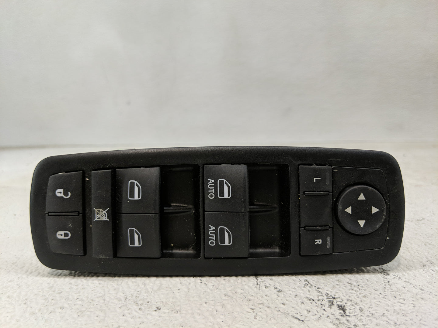 2015-2017 Chrysler 200 Master Power Window Switch Replacement Driver Side Left P/N:68231805AA Fits OEM Used Auto Parts - Oem
