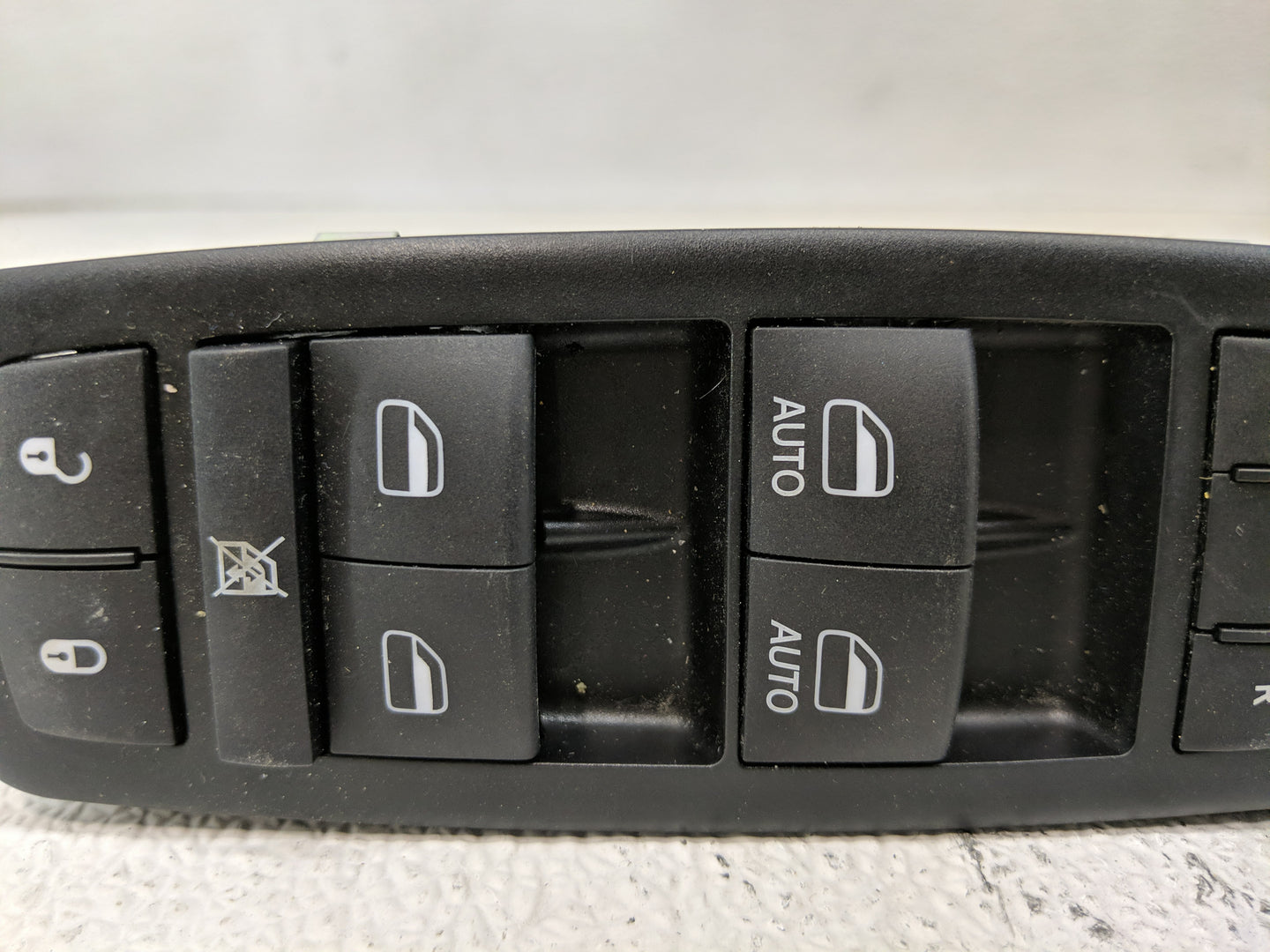 2015-2017 Chrysler 200 Master Power Window Switch Replacement Driver Side Left P/N:68231805AA Fits OEM Used Auto Parts - Oem