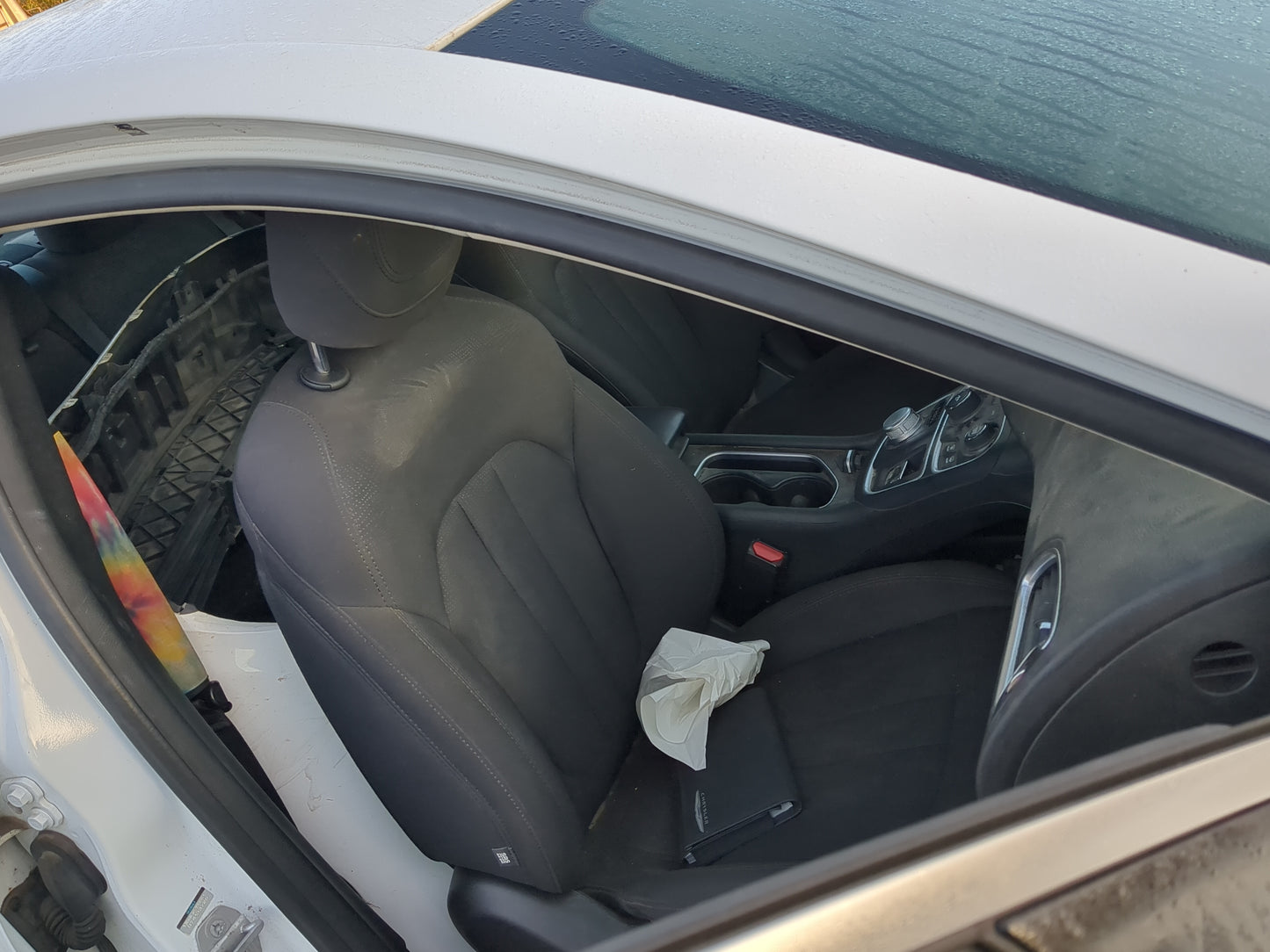 2015-2017 Chrysler 200 Passenger Front Seat Oem 1174071 - Oemusedautoparts1.com
