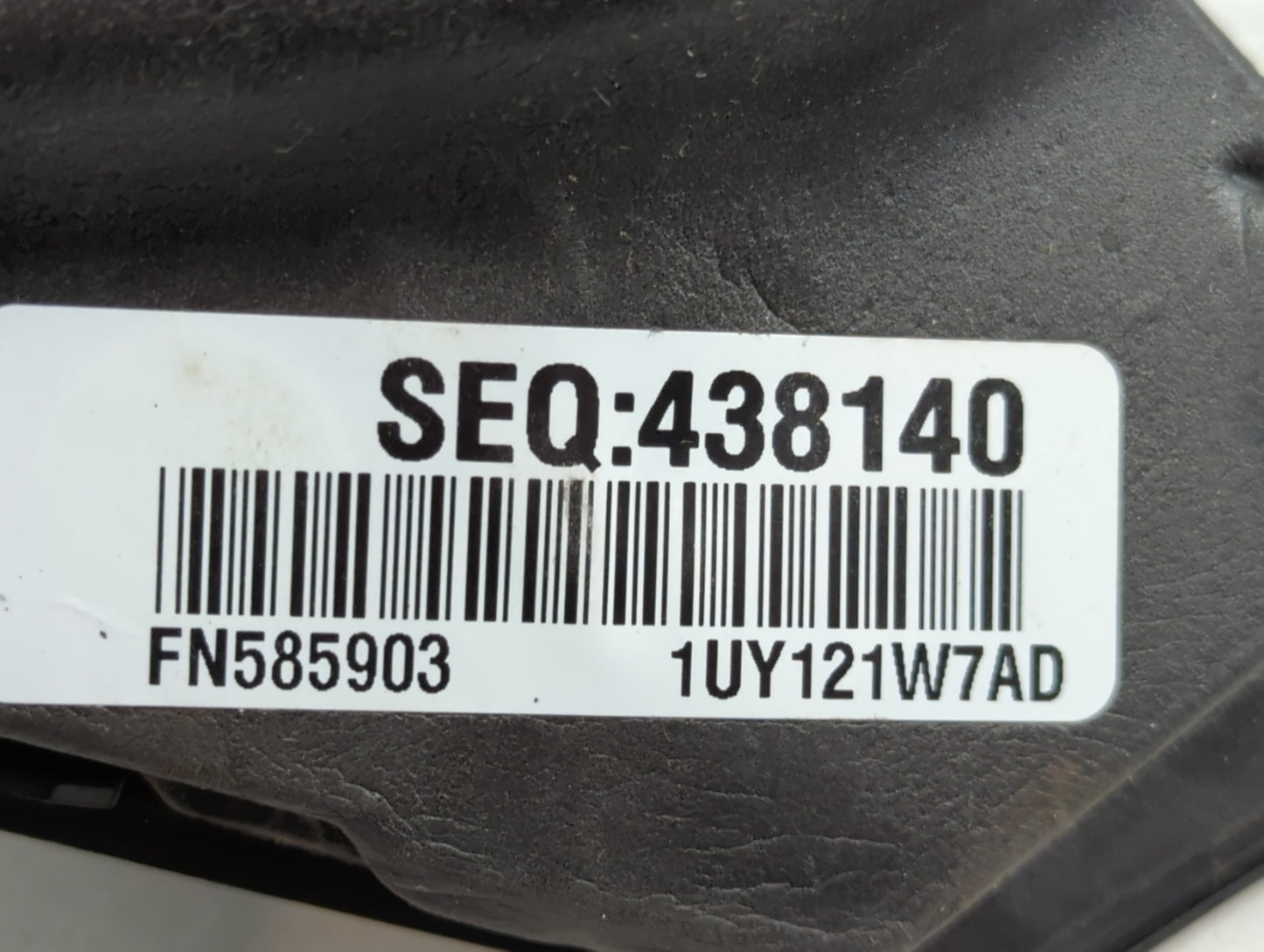 2015-2017 Chrysler 200 Passenger Side View Mirror - Right Door Mirror OEM Used - Oemusedautoparts1.com