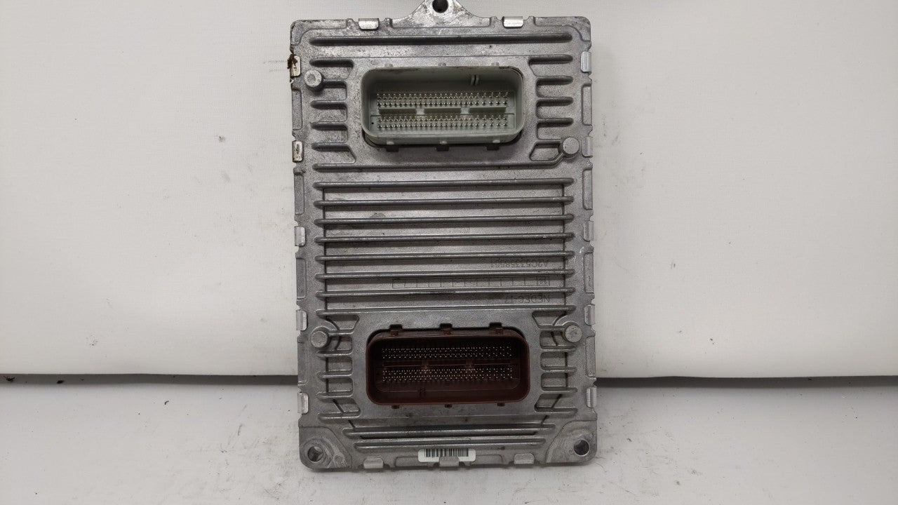 2015 Chrysler 200 PCM Engine Control Computer ECU ECM PCU OEM P/N:P05150925AB,P05150993AC P05150925AB Fits OEM Used Auto Par