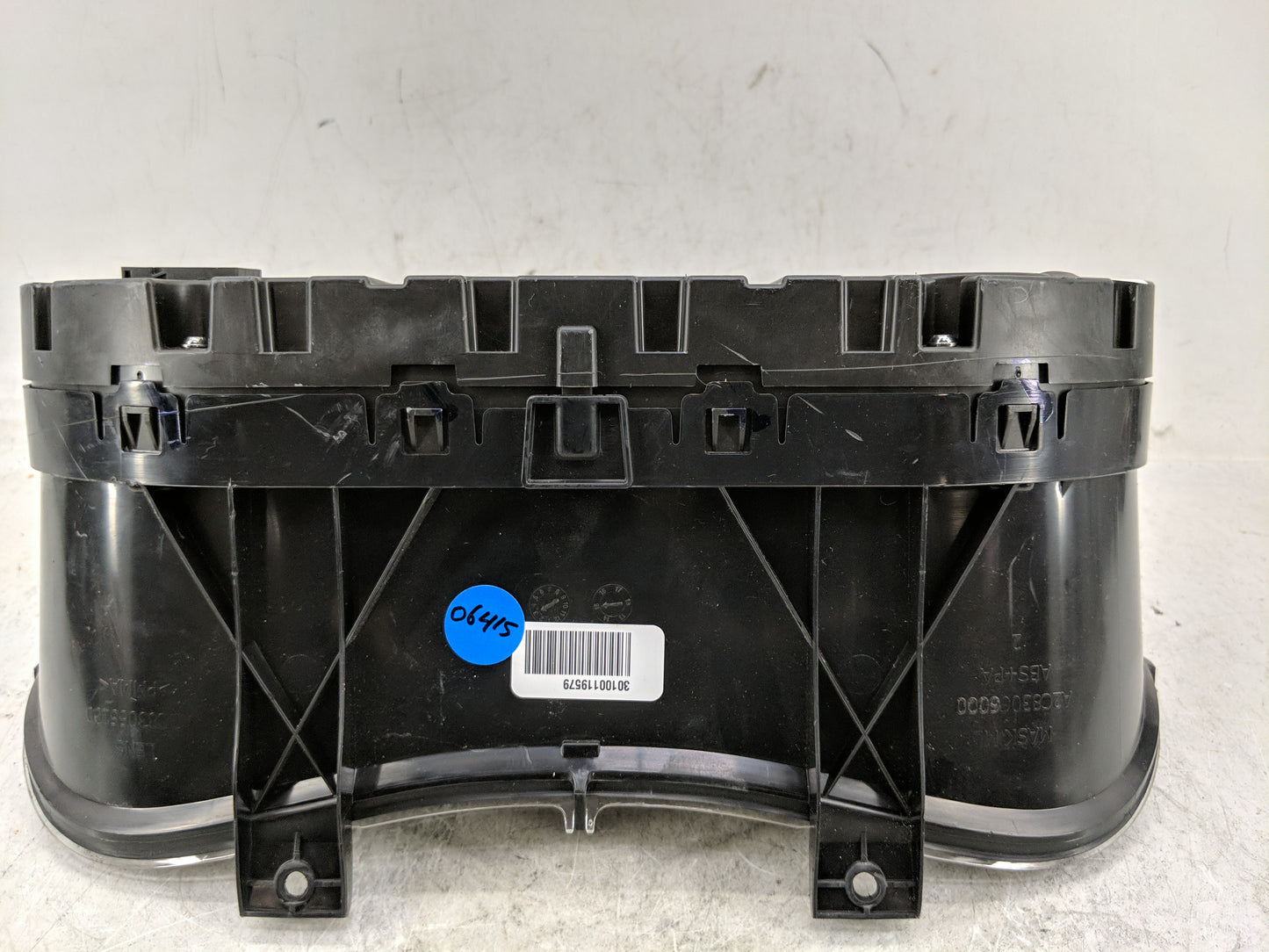 2015 Chrysler 200 Instrument Cluster Speedometer Gauges P/N:P56054630AK Fits OEM Used Auto Parts - Oemusedautoparts1.com