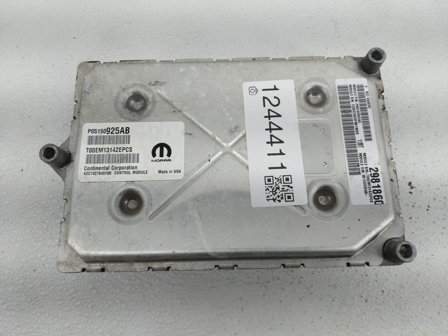 2015 Chrysler 200 PCM Engine Control Computer ECU ECM PCU OEM P/N:P05150925AB Fits OEM Used Auto Parts - Oemusedautoparts1.c