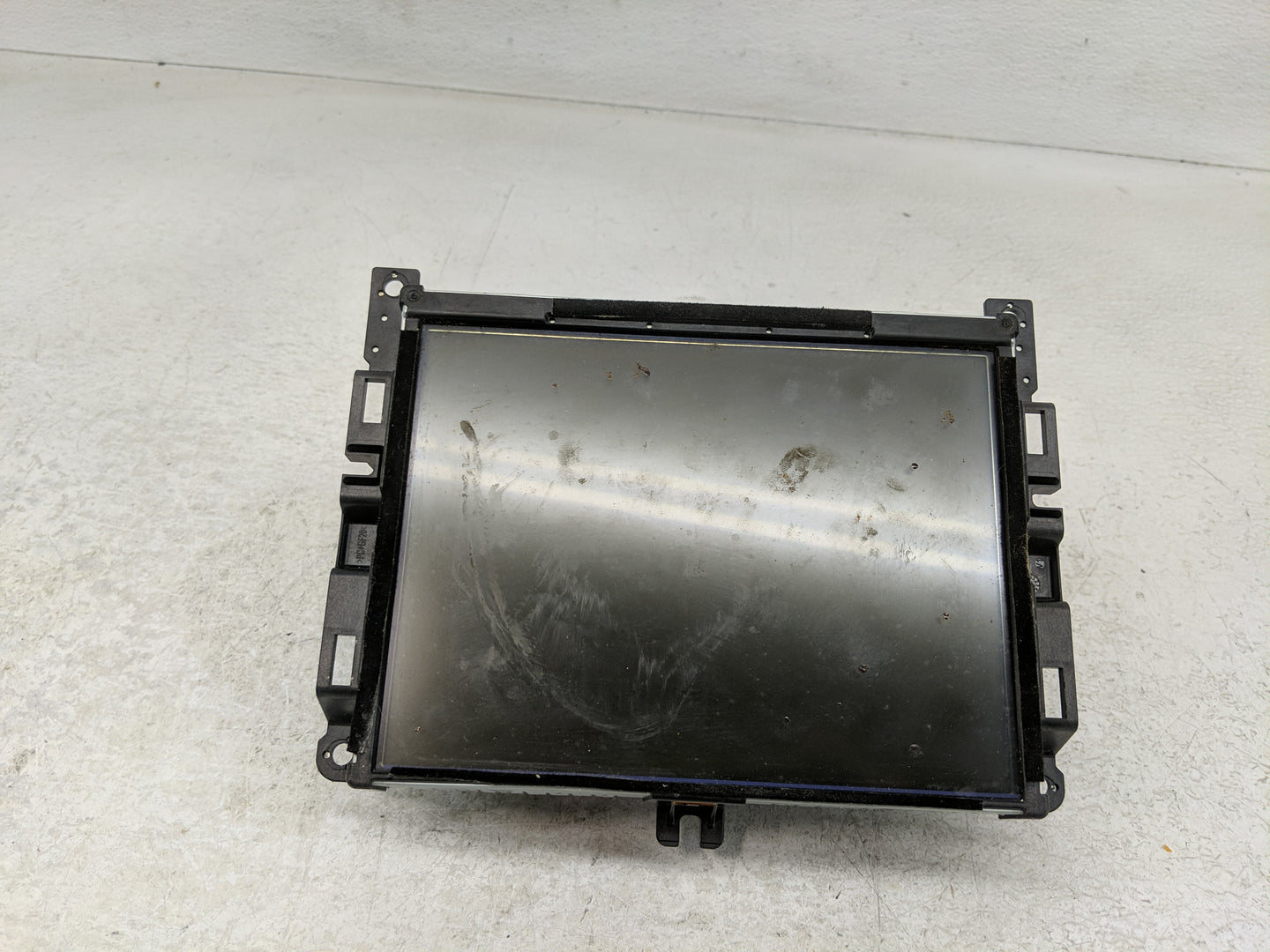 2015 Chrysler 200 Radio AM FM Cd Player Receiver Replacement Fits OEM Used Auto Parts - Oemusedautoparts1.com