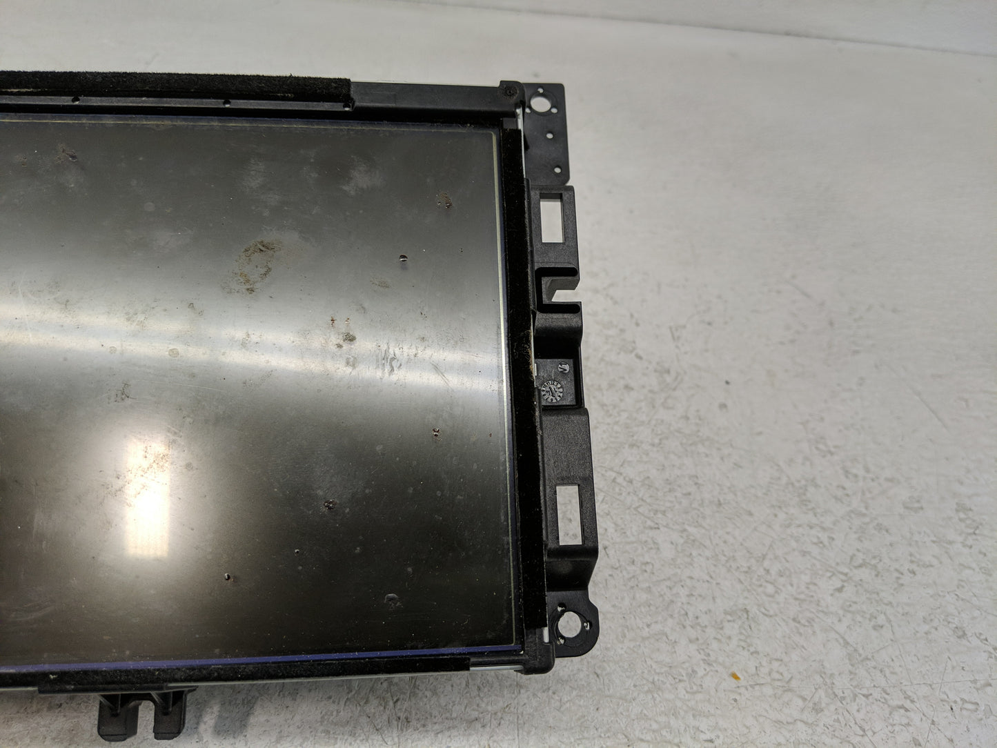 2015 Chrysler 200 Radio AM FM Cd Player Receiver Replacement Fits OEM Used Auto Parts - Oemusedautoparts1.com