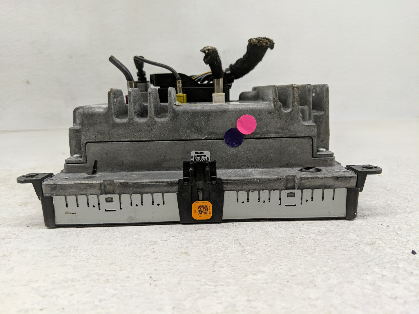2015 Chrysler 200 Radio AM FM Cd Player Receiver Replacement Fits OEM Used Auto Parts - Oemusedautoparts1.com