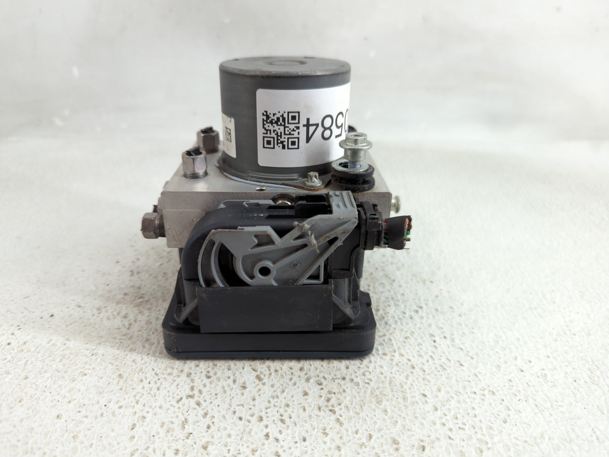 2015 Chrysler 200 Anti-Lock Brake ABS Pump Module Actuator OEM P/N:P68232470AB Fits OEM Used Auto Parts - Oemusedautoparts1.