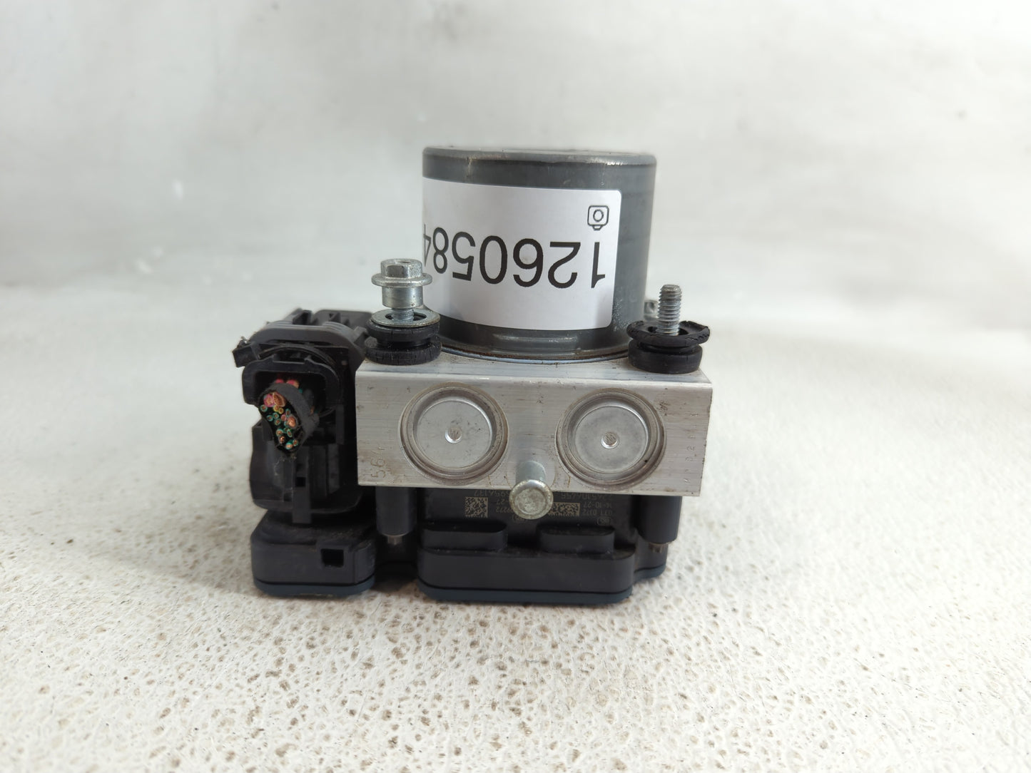 2015 Chrysler 200 ABS Pump Control Module Replacement P/N:P68232470AB Fits OEM Used Auto Parts - Oemusedautoparts1.com