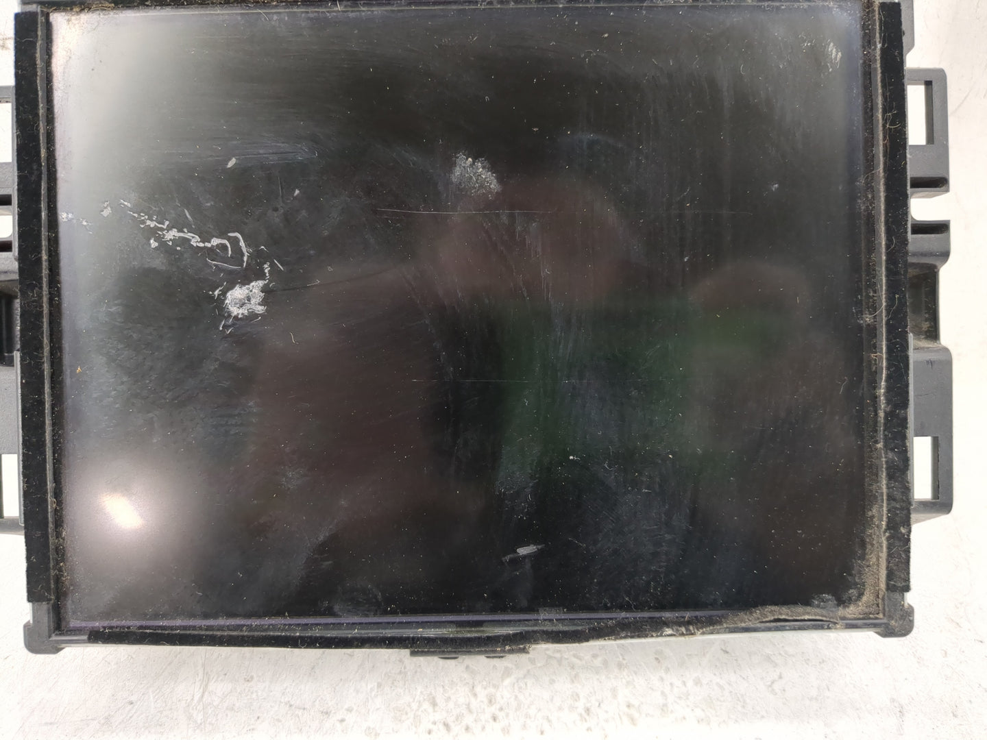 2015 Chrysler 200 Information Display Screen - Oemusedautoparts1.com