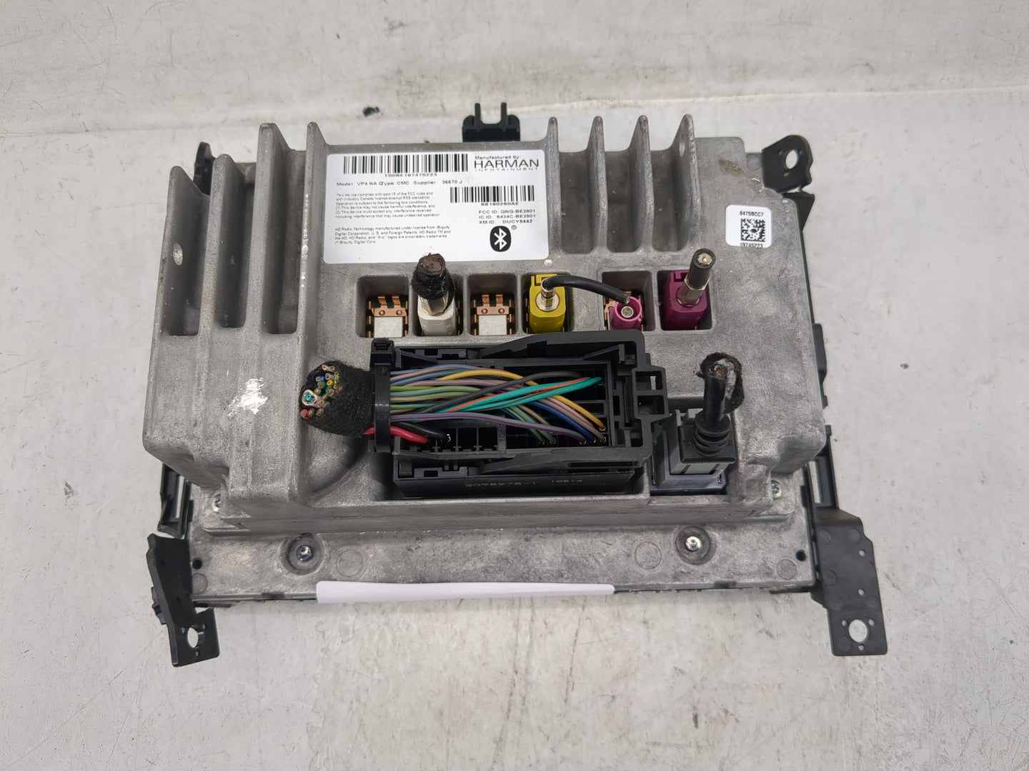2015 Chrysler 200 Information Display Screen - Oemusedautoparts1.com