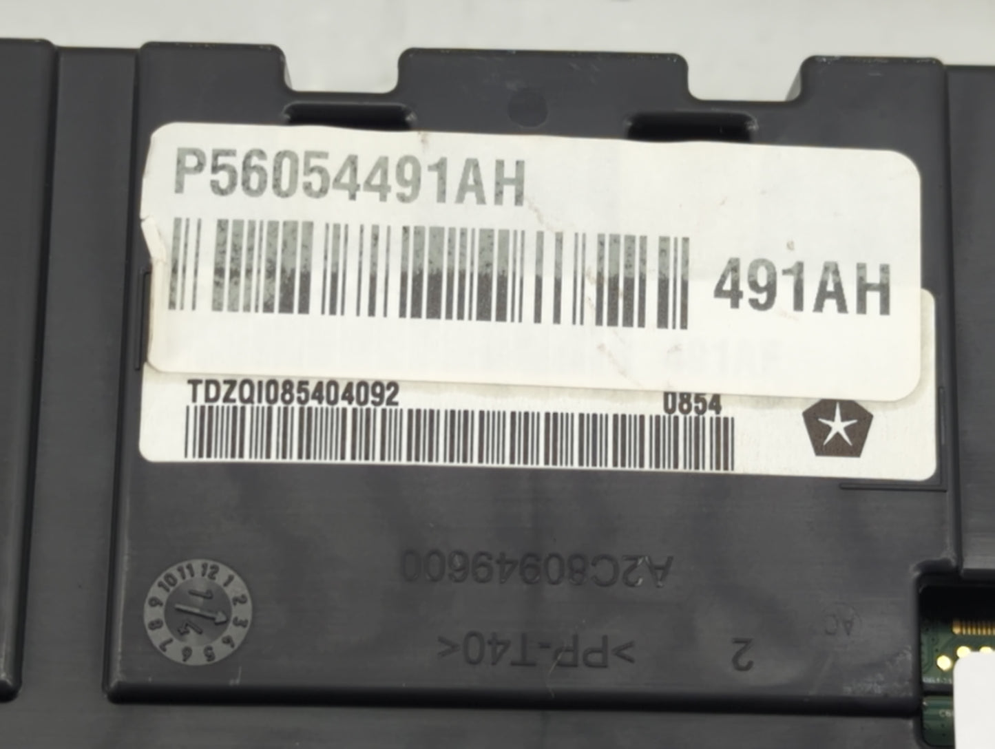 2015 Chrysler 200 Instrument Cluster Speedometer Gauges P/N:P56054491AH 30090069403 Fits OEM Used Auto Parts - Oemusedautopa