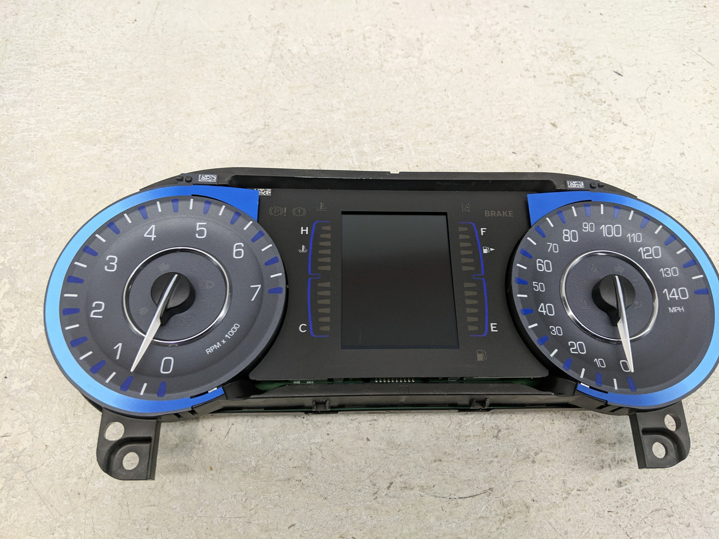 2015 Chrysler 200 Instrument Cluster Speedometer Gauges P/N:P68105897AJ Fits OEM Used Auto Parts - Oemusedautoparts1.com