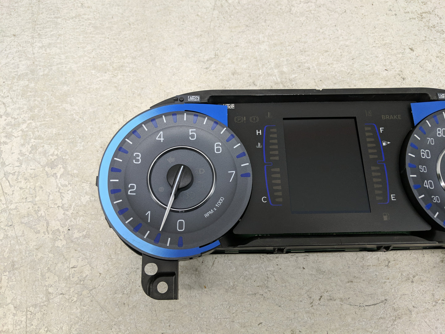 2015 Chrysler 200 Instrument Cluster Speedometer Gauges P/N:P68105897AJ Fits OEM Used Auto Parts - Oemusedautoparts1.com