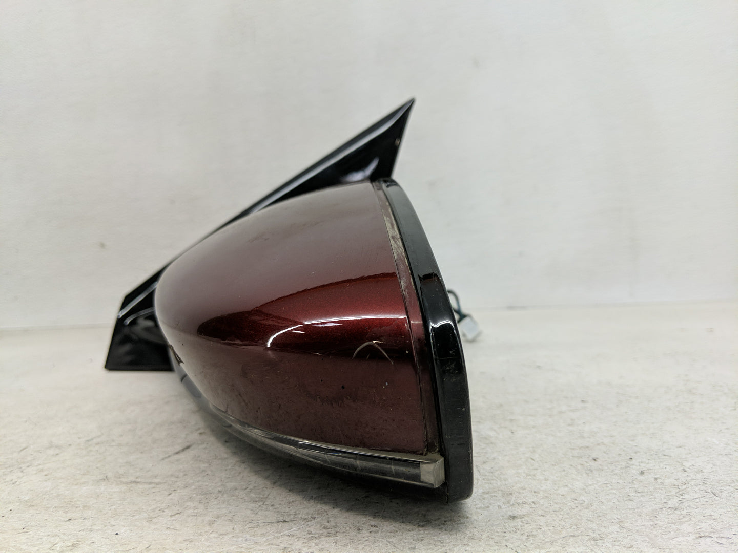 2015 Chrysler 200 Driver Side View Mirror - Left Door Mirror OEM Used - Oemusedautoparts1.com
