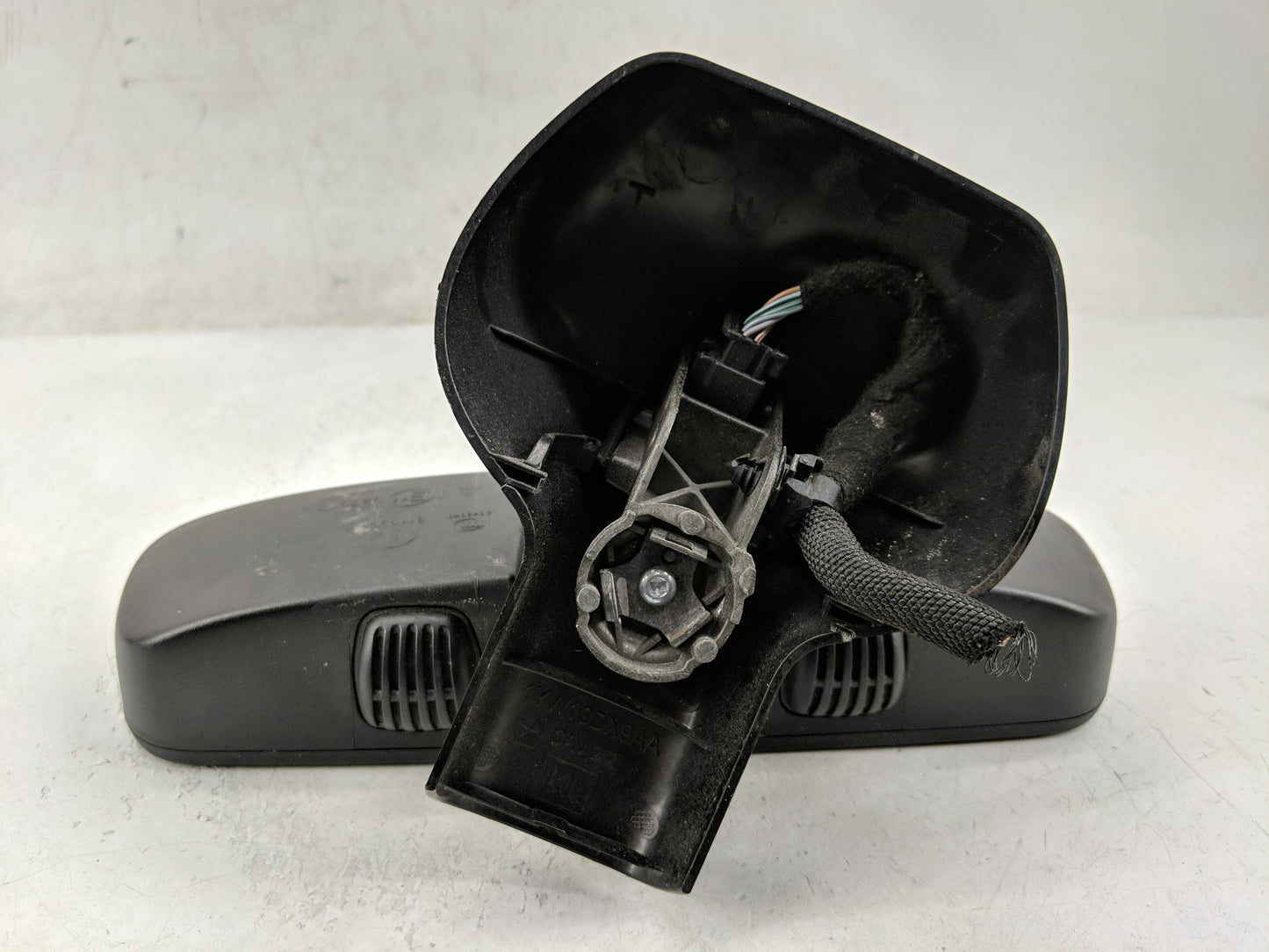 2015-2017 Chrysler 200 Interior Rear View Mirror Replacement OEM P/N:E11028018 Fits Fits 2015 2016 2017 OEM Used Auto Parts 