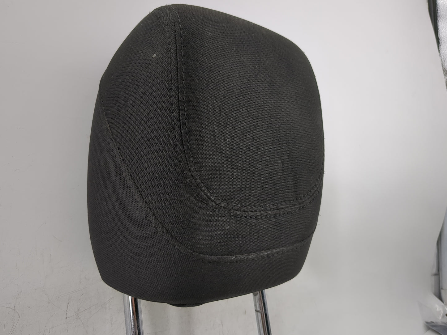 2015-2017 Chrysler 200 Headrest Head Rest Front Driver Passenger Seat - Oemusedautoparts1.com