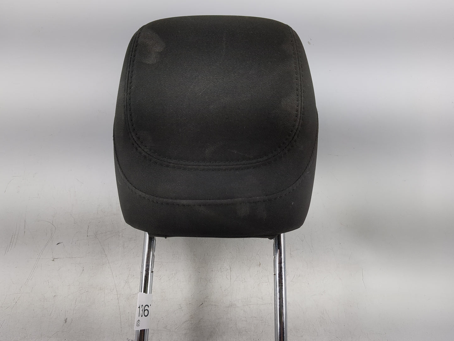 2015-2017 Chrysler 200 Headrest Head Rest Front Driver Passenger Seat - Oemusedautoparts1.com