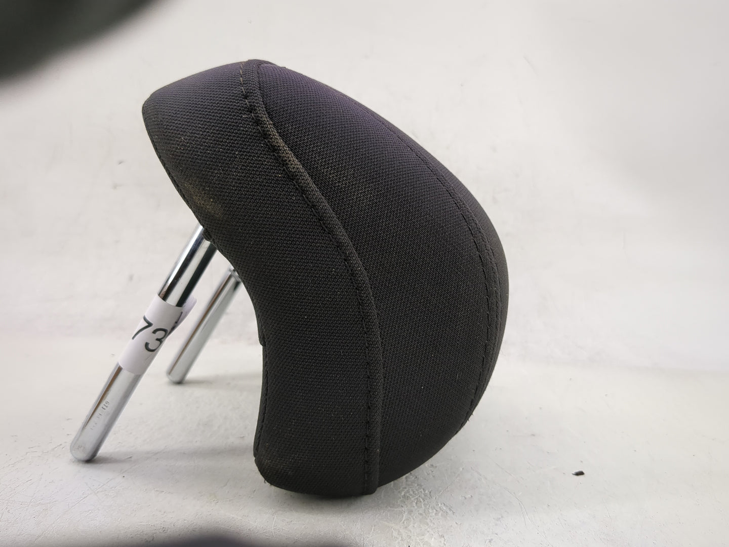 2015-2017 Chrysler 200 Headrest Head Rest Rear Seat Fits Fits 2015 2016 2017 OEM Used Auto Parts - Oemusedautoparts1.com