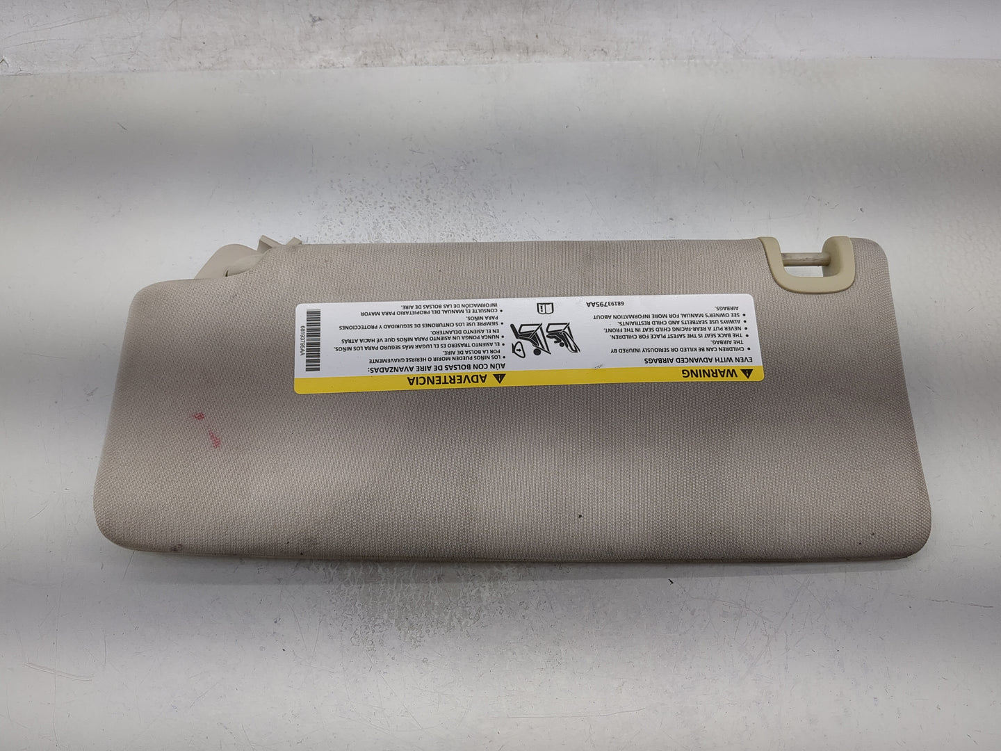 2015 Chrysler 200 Sun Visor Shade Replacement Passenger Right Mirror Fits OEM Used Auto Parts - Oemusedautoparts1.com
