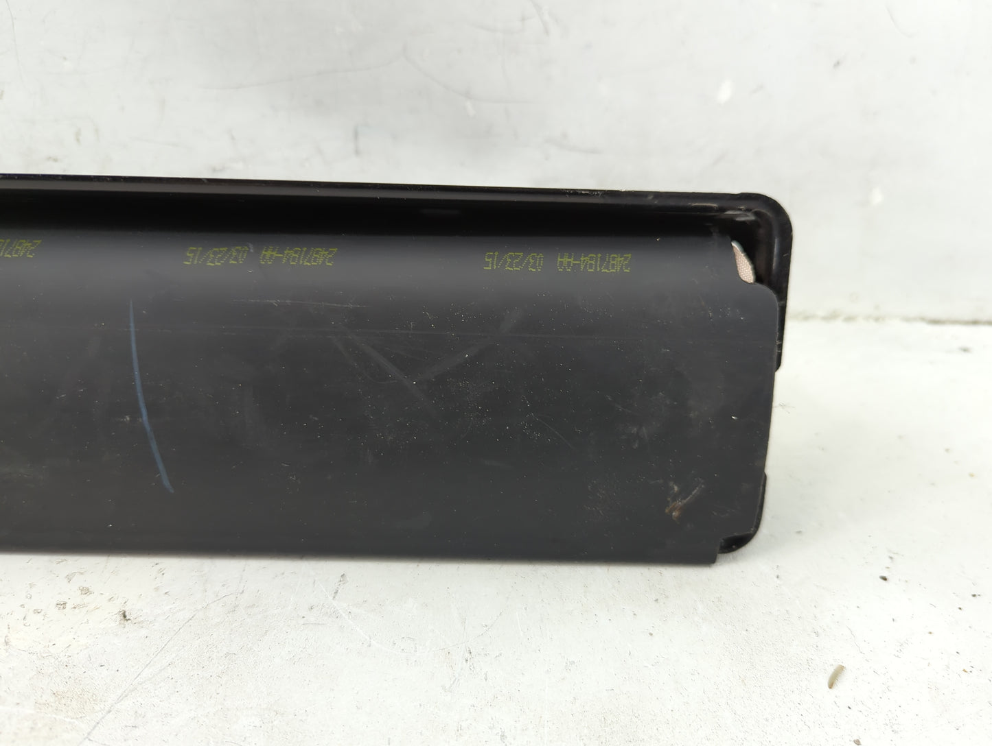 2015-2017 Chrysler 200 Air Bag Passenger Right Knee OEM P/N:P68148438AB Fits Fits 2015 2016 2017 OEM Used Auto Parts - Oemus