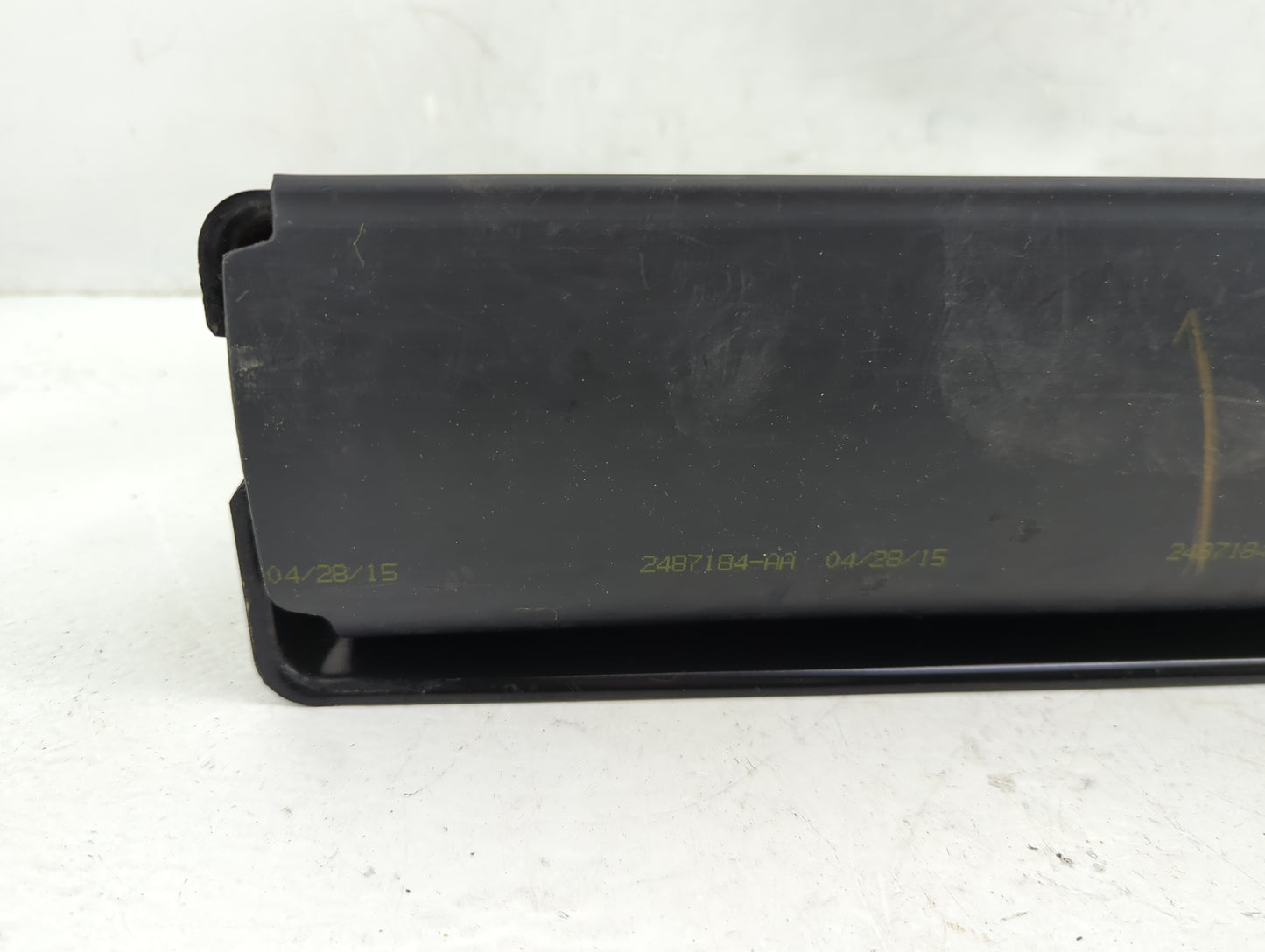 2015-2017 Chrysler 200 Air Bag Driver Left Knee OEM P/N:P68148431AB Fits Fits 2015 2016 2017 OEM Used Auto Parts - Oemusedau