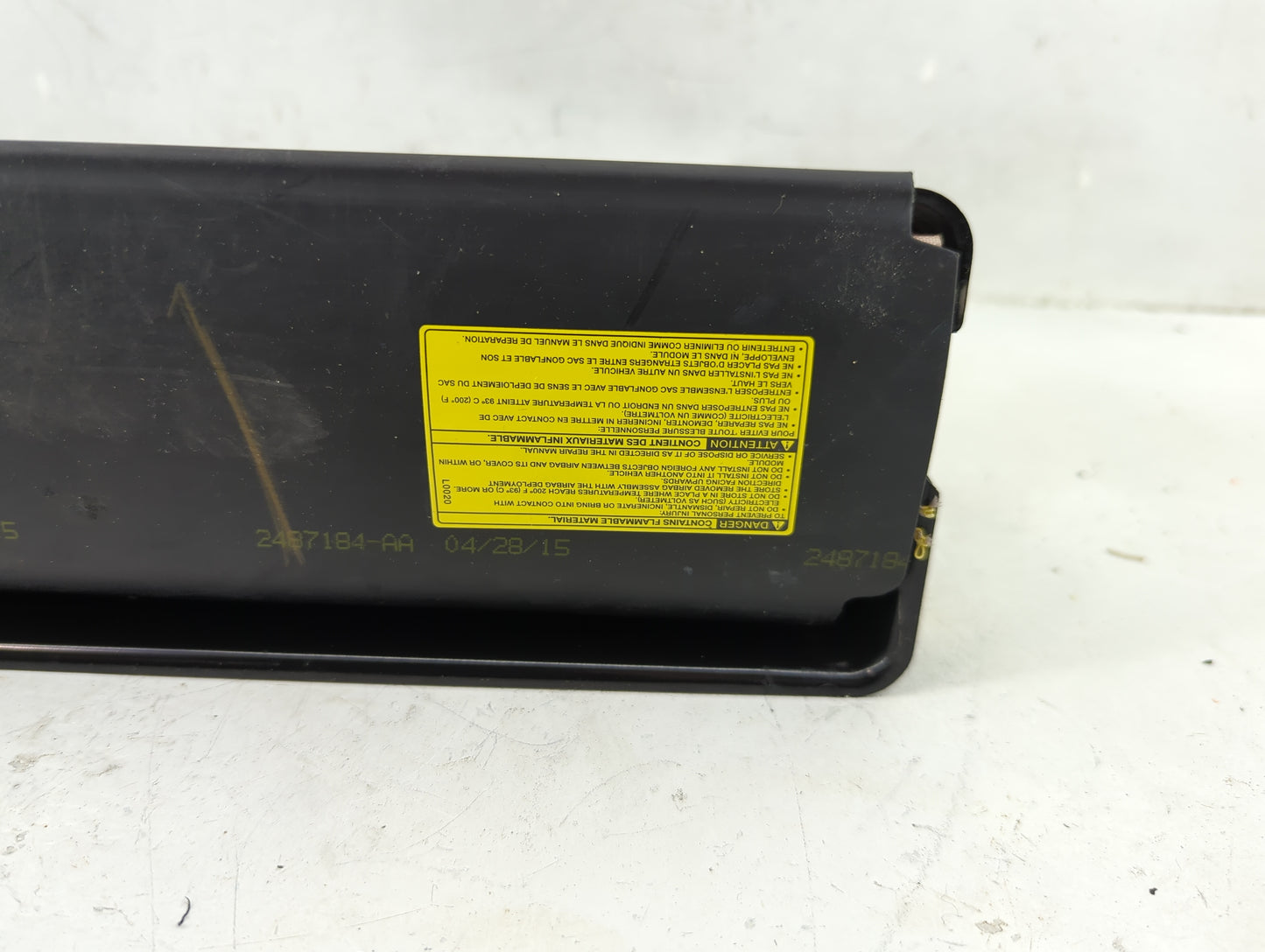 2015-2017 Chrysler 200 Air Bag Driver Left Knee OEM P/N:P68148431AB Fits Fits 2015 2016 2017 OEM Used Auto Parts - Oemusedau